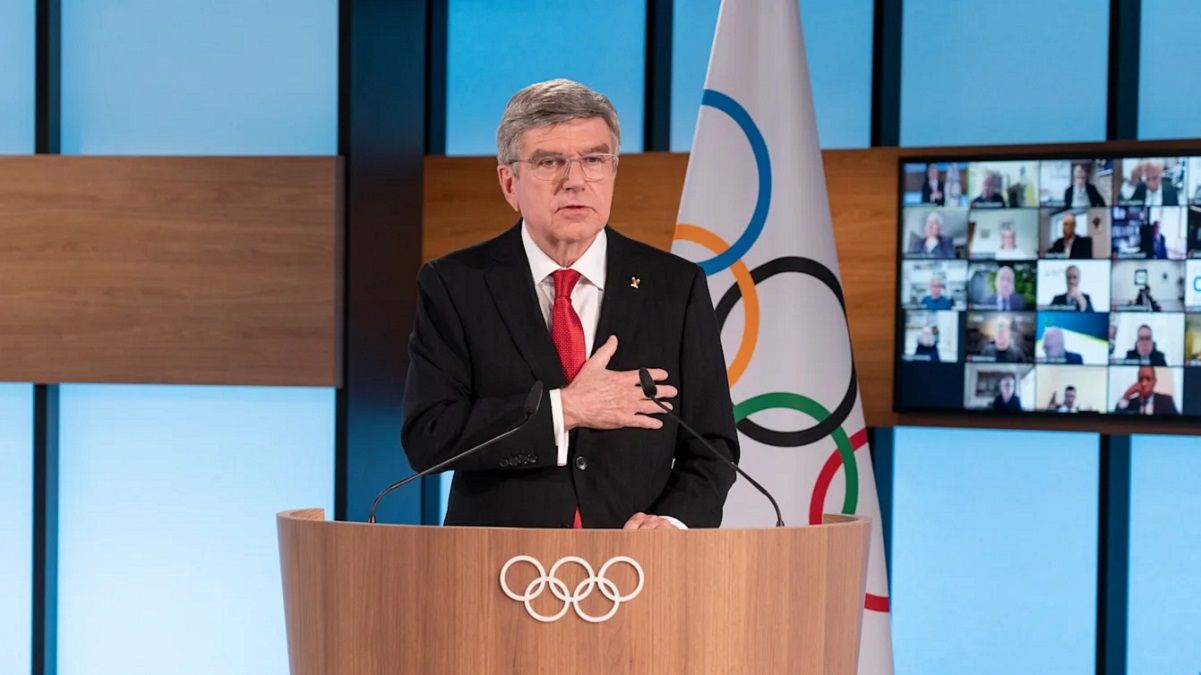 Украина требует полной изоляции России от соревнований – скандальное заявление Баха
