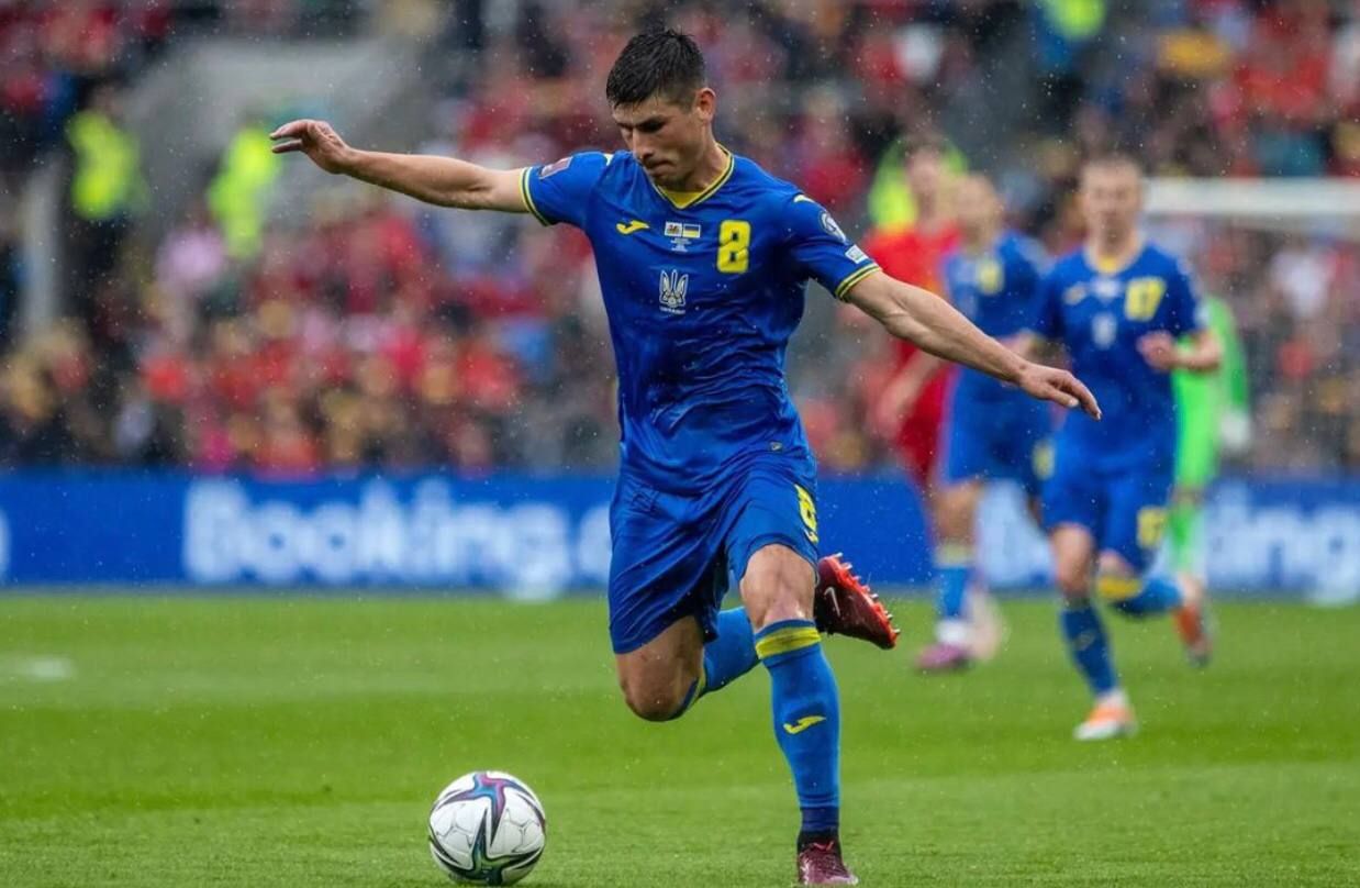 Руслан Маліновський Руслан Маліновський