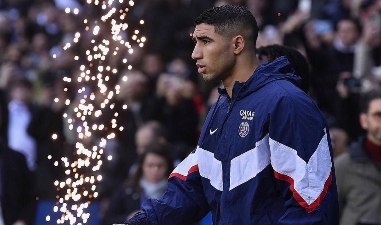 Футболіст-мусульманин Ашраф Хакімі Футболіст-мусульманин Ашраф Хакімі