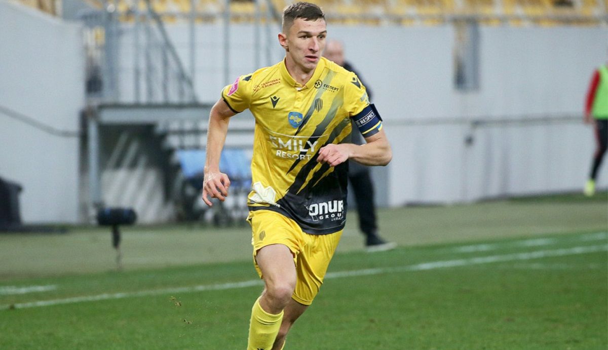 Динамо и Шахтер интересуются игроком Руха – за кем охотятся гранды УПЛ Динамо и Шахтер интересуются игроком Руха – за кем охотятся гранды УПЛ