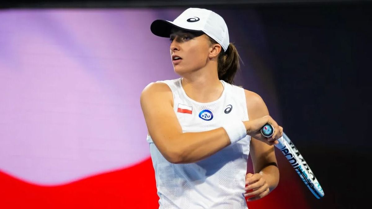 Ига Швентек прокомментировала отстранение теннисистов из России и Беларуси Ига Швентек прокомментировала отстранение теннисистов из России и Беларуси