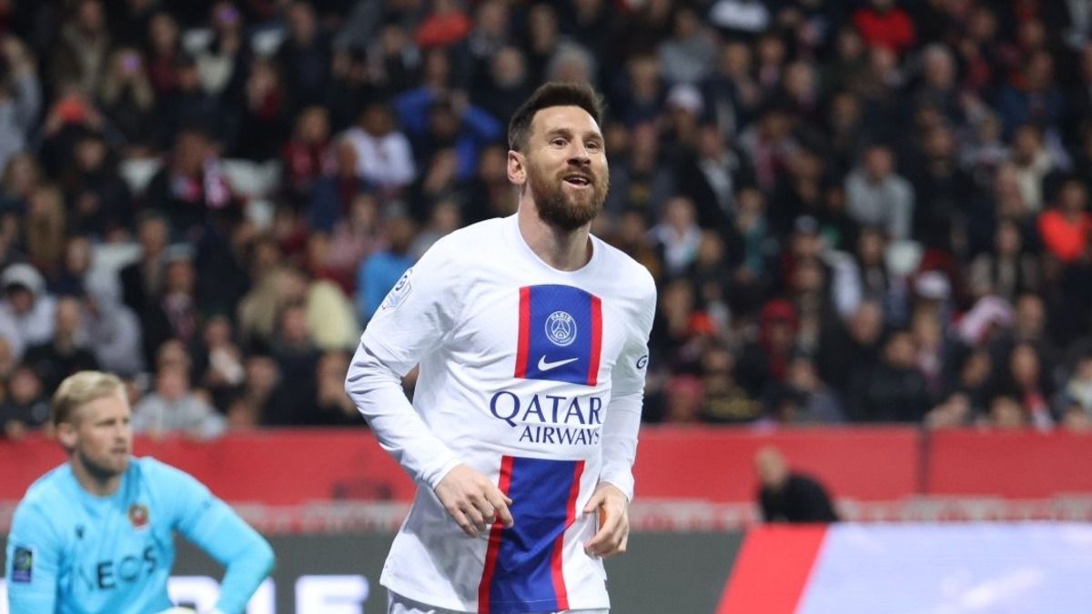 Месси превзошел бомбардирский рекорд Криштиану Роналду - видео Месси превзошел бомбардирский рекорд Криштиану Роналду - видео