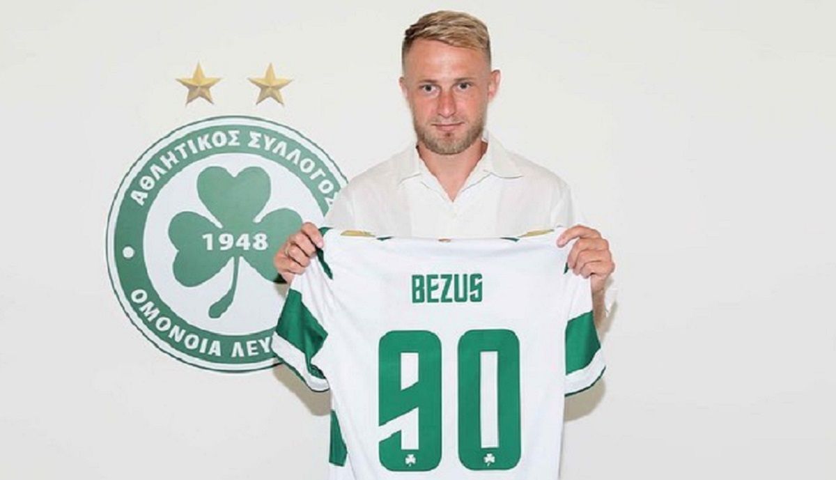 Роман Безус відсторонений від тренувань з Омонією – причина такого рішення Роман Безус відсторонений від тренувань з Омонією – причина такого рішення