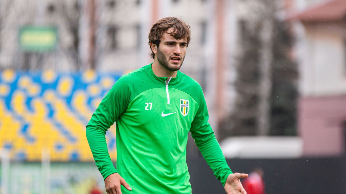 УАФ наказал игрока Полесья Вадима Червака из-за толчка арбитра УАФ наказал игрока Полесья Вадима Червака из-за толчка арбитра