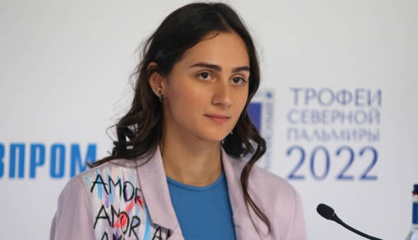 Анастасія Гасанова Анастасія Гасанова