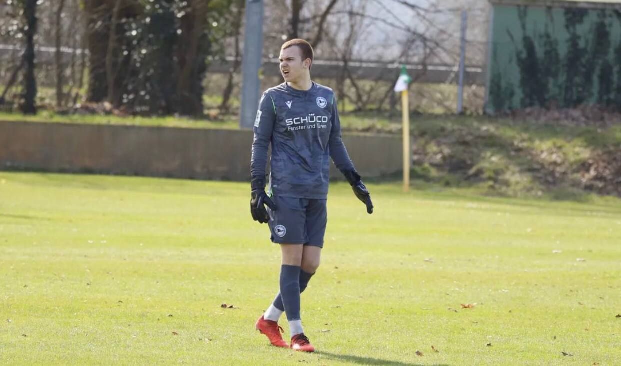 Артем Залога Артем Залога