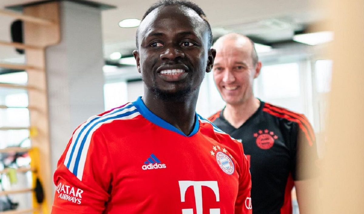 Мане оштрафован на рекордную сумму в Баварии – сколько заплатит за драку с Сане Мане оштрафован на рекордную сумму в Баварии – сколько заплатит за драку с Сане