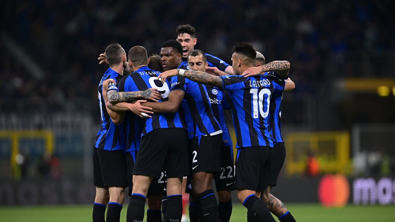 Інтер Бенфіка відео голів та огляд матчу Ліга чемпіонів 2022-2023 Інтер Бенфіка відео голів та огляд матчу Ліга чемпіонів 2022-2023