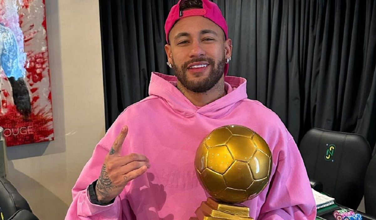 Манчестер Юнайтед хочет купить Неймара – что известно о заинтересованности Манчестер Юнайтед хочет купить Неймара – что известно о заинтересованности