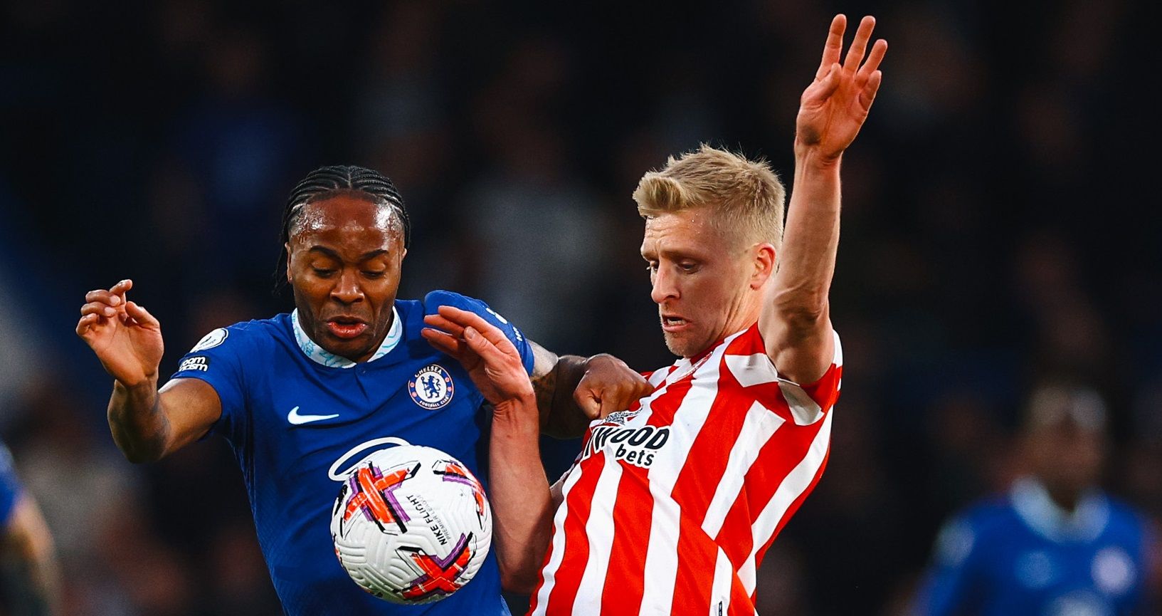 Челси уступил Брентфорду Челси уступил Брентфорду