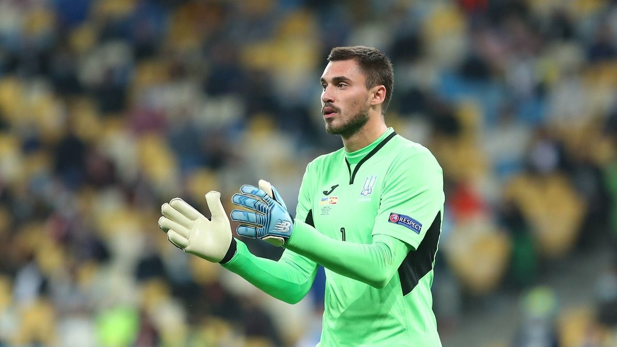 Георгий Бущан впервые за последние полгода попал в заявку "Динамо" Георгий Бущан впервые за последние полгода попал в заявку "Динамо"