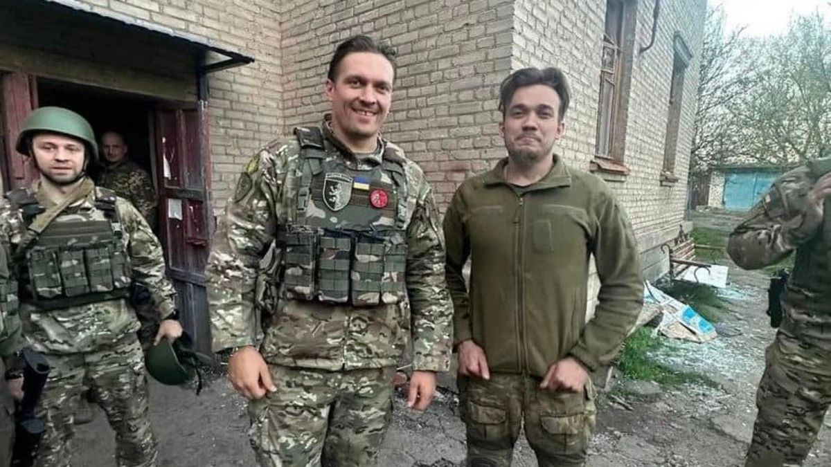 Олександр Усик підтримав українських військових з 24-ї бригади ЗСУ