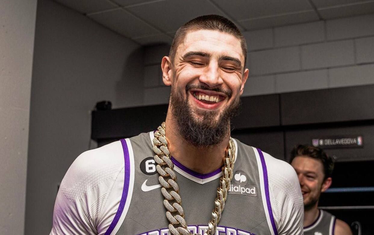 Олексій Лень Олексій Лень