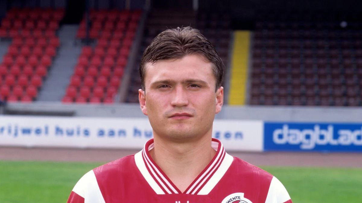 Умер Юрий Петров - что известно о бывшем футболисте Днепра и Металлисте Умер Юрий Петров - что известно о бывшем футболисте Днепра и Металлисте