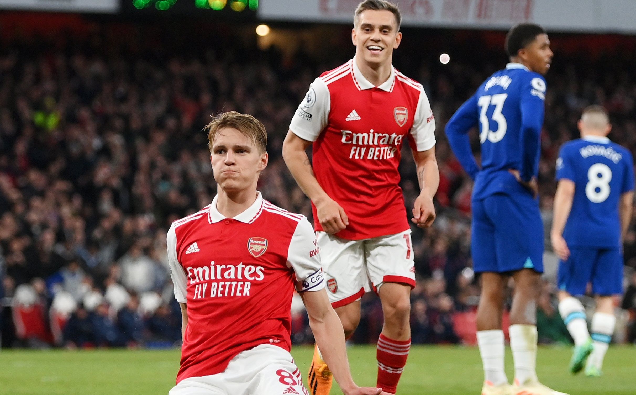 Арсенал здобув першу перемогу за півтора місяці Арсенал здобув першу перемогу за півтора місяці