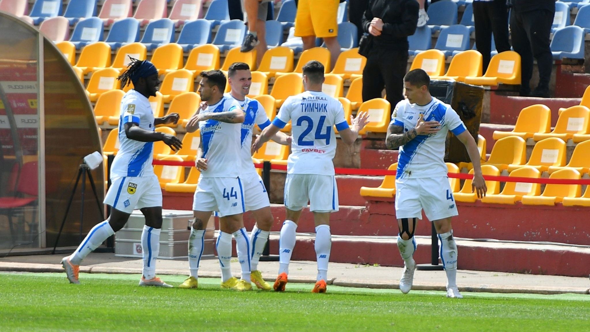 Динамо перемогло Кривбас Динамо перемогло Кривбас