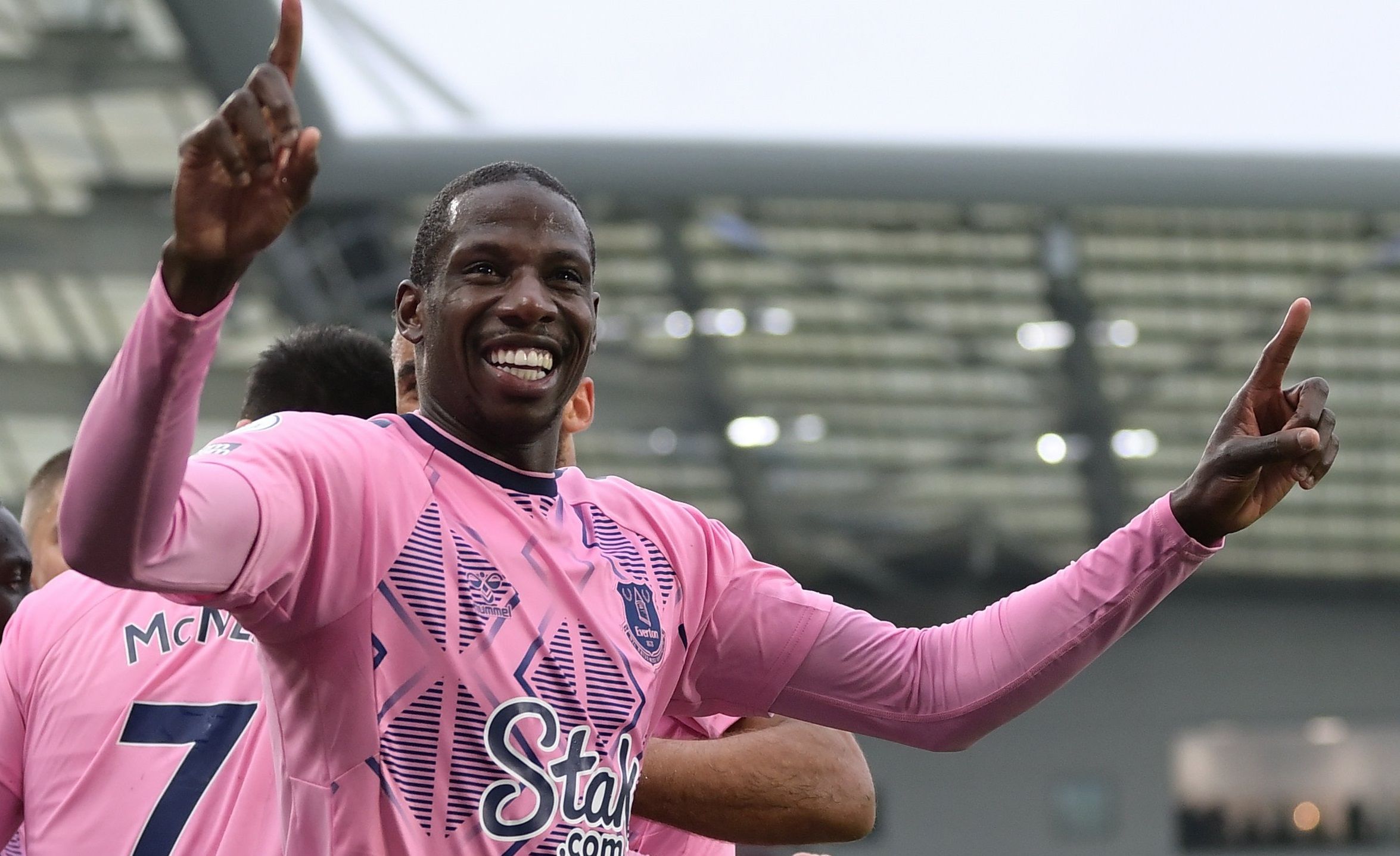 Дукуре оформил дубль Дукуре оформил дубль