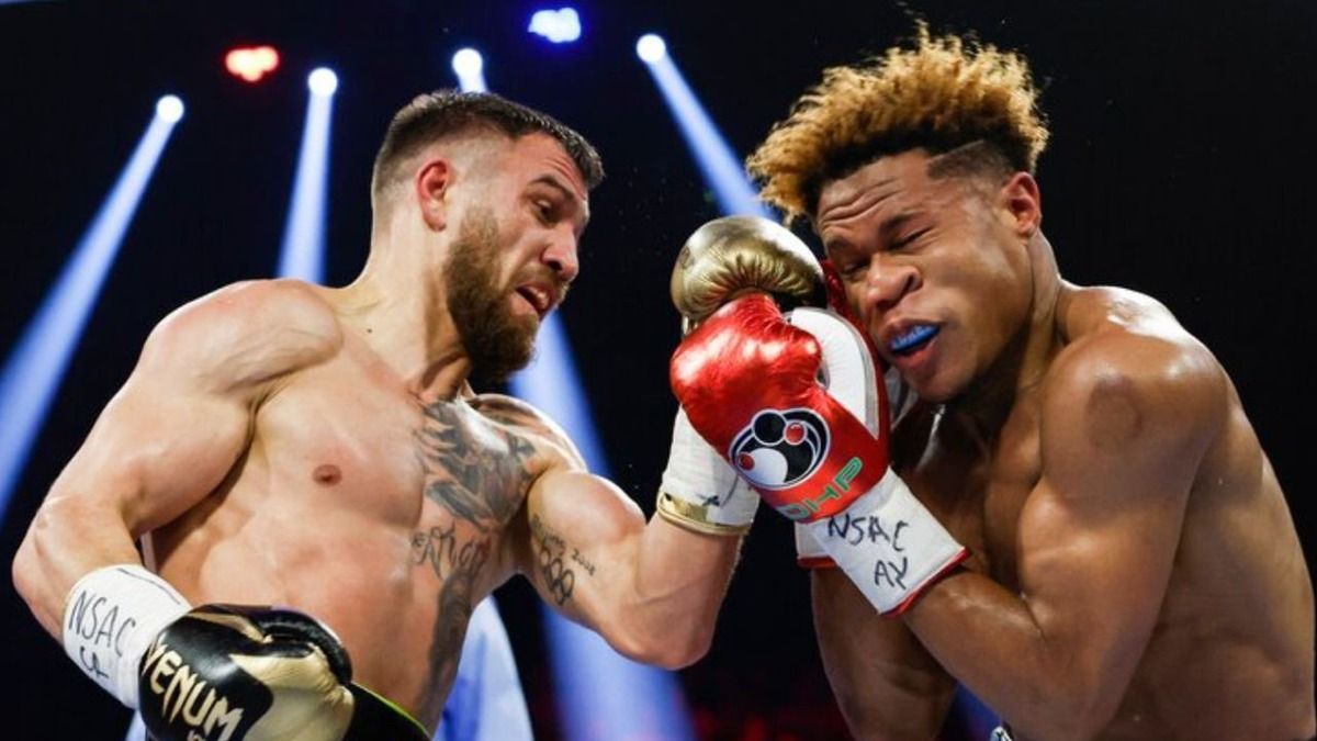 Реакція дружини Олександра Усика на поразку Василя Ломаченка Реакція дружини Олександра Усика на поразку Василя Ломаченка