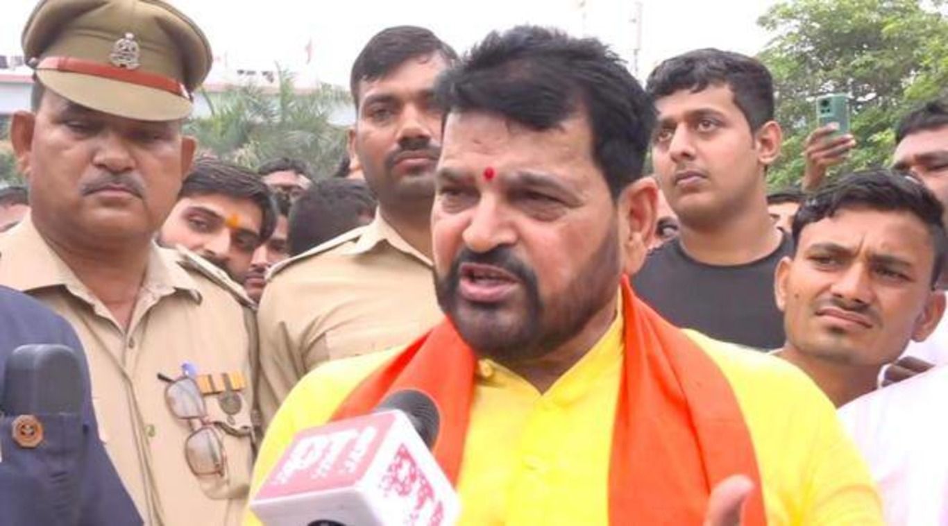 Брідж Бхушан Сінгх Брідж Бхушан Сінгх