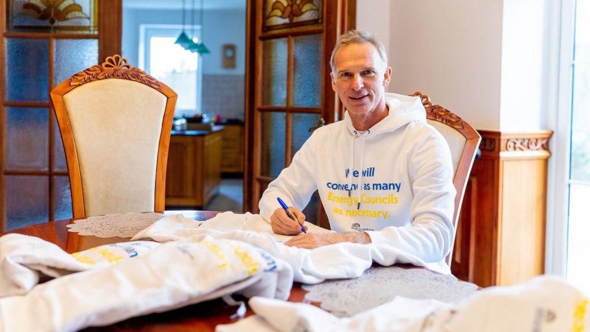 Домінік Гашек прокоментував відмову Сабалєнка відповідати про обстріли України Домінік Гашек прокоментував відмову Сабалєнка відповідати про обстріли України