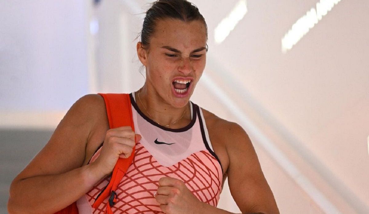 Соболенко рассказала, почему подошла к сетке после матча против Свитолиной на Ролан Гаррос Соболенко рассказала, почему подошла к сетке после матча против Свитолиной на Ролан Гаррос