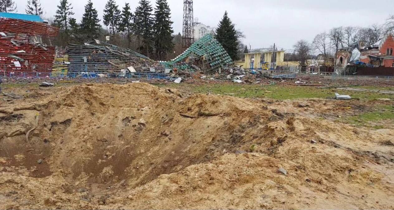 Стадион в Чернигове Стадион в Чернигове