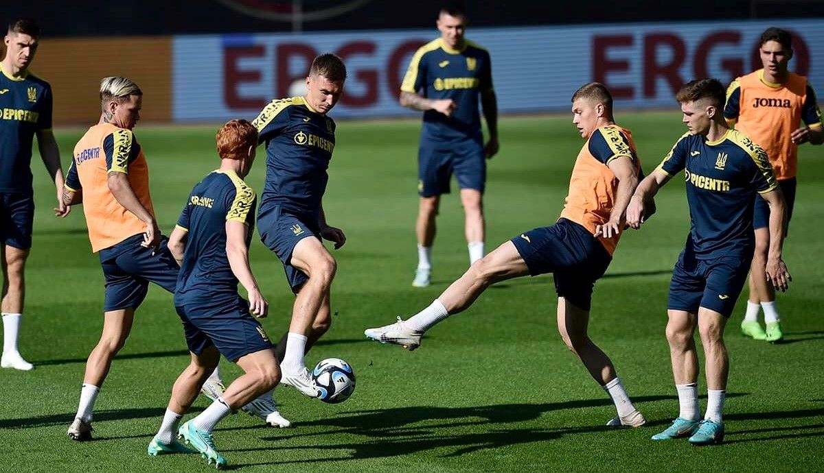 Збірна України перед матчем проти Німеччини Збірна України перед матчем проти Німеччини