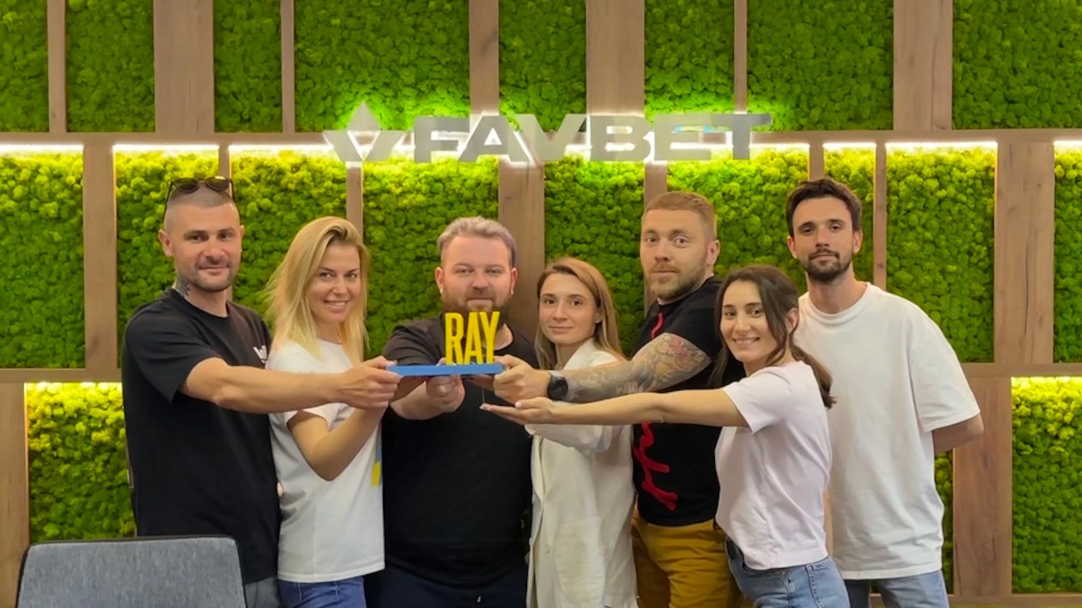 FAVBET став одним з переможців X-RAY Awards FAVBET став одним з переможців X-RAY Awards
