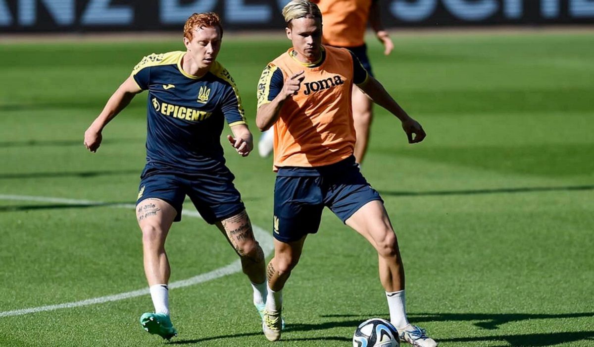 Мудрик розповів. чому вирішив зіграти за молодіжну збірну України на Євро-2023 Мудрик розповів. чому вирішив зіграти за молодіжну збірну України на Євро-2023