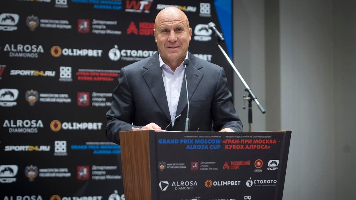 Російський спортивний чиновник пригрозив приїхати танками в Париж на Олімпіаду Російський спортивний чиновник пригрозив приїхати танками в Париж на Олімпіаду