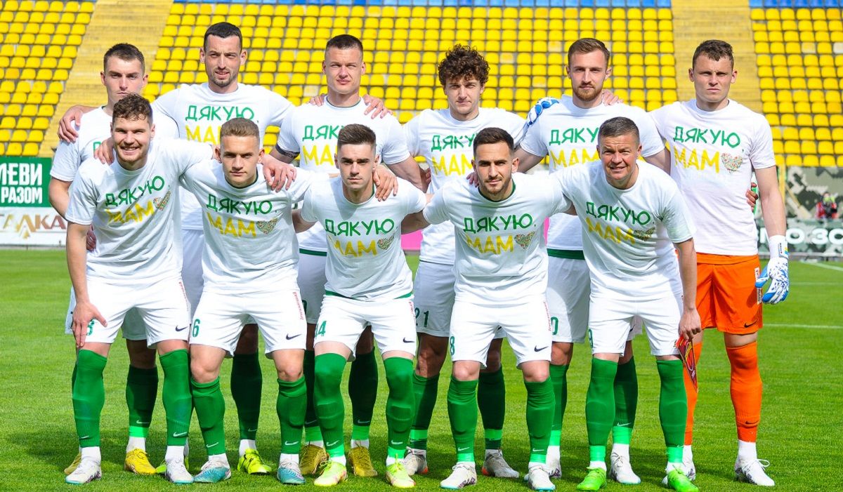 Маркевич лишился 15 футболистов Карпат – кто бросил, а кто остался в клубе Маркевич лишился 15 футболистов Карпат – кто бросил, а кто остался в клубе