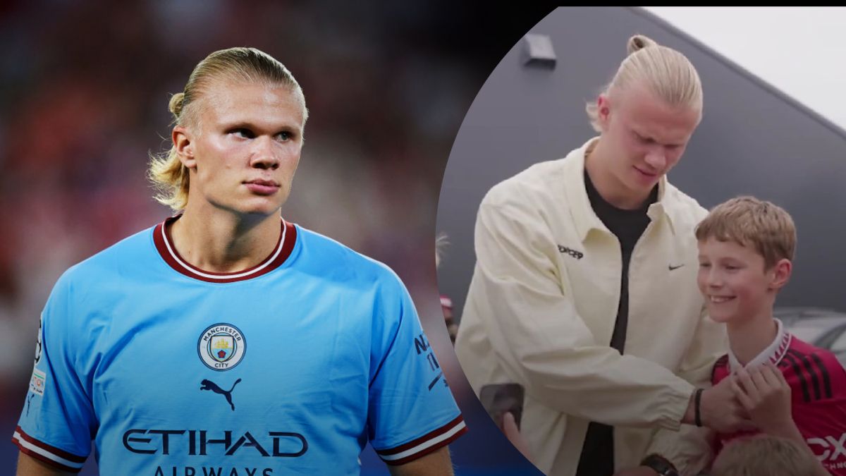 Эрлинг Голланд закрыл рукой эмблему МЮ во время фото с фанатом красных дьяволов. Эрлинг Голланд закрыл рукой эмблему МЮ во время фото с фанатом красных дьяволов.