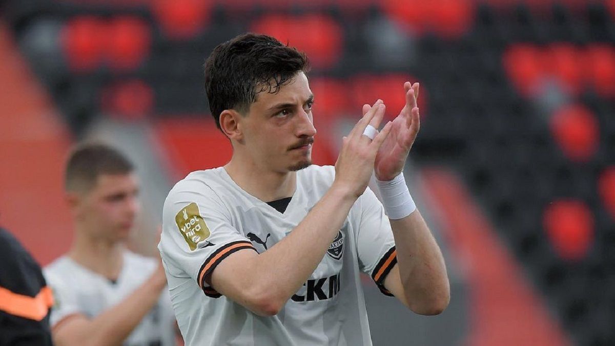 Георгій Гочолейшвілі відіграв за дві збірні Грузії за одну добу – чому так сталось Георгій Гочолейшвілі відіграв за дві збірні Грузії за одну добу – чому так сталось