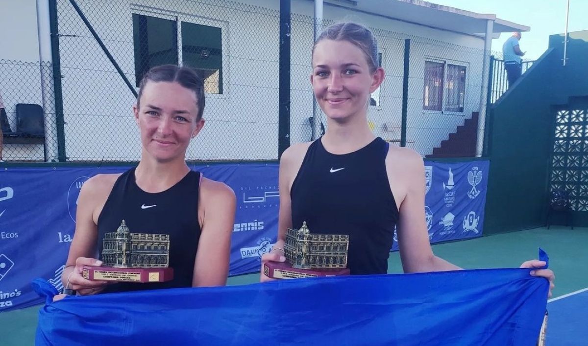 Марина та Надія Колб Марина та Надія Колб