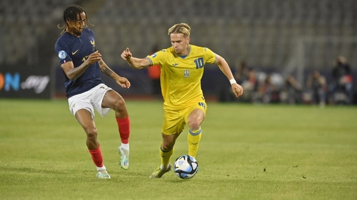 Євро-2023 - Михайло Мудрик іронічно прокоментував результат матчу з Францією Євро-2023 - Михайло Мудрик іронічно прокоментував результат матчу з Францією