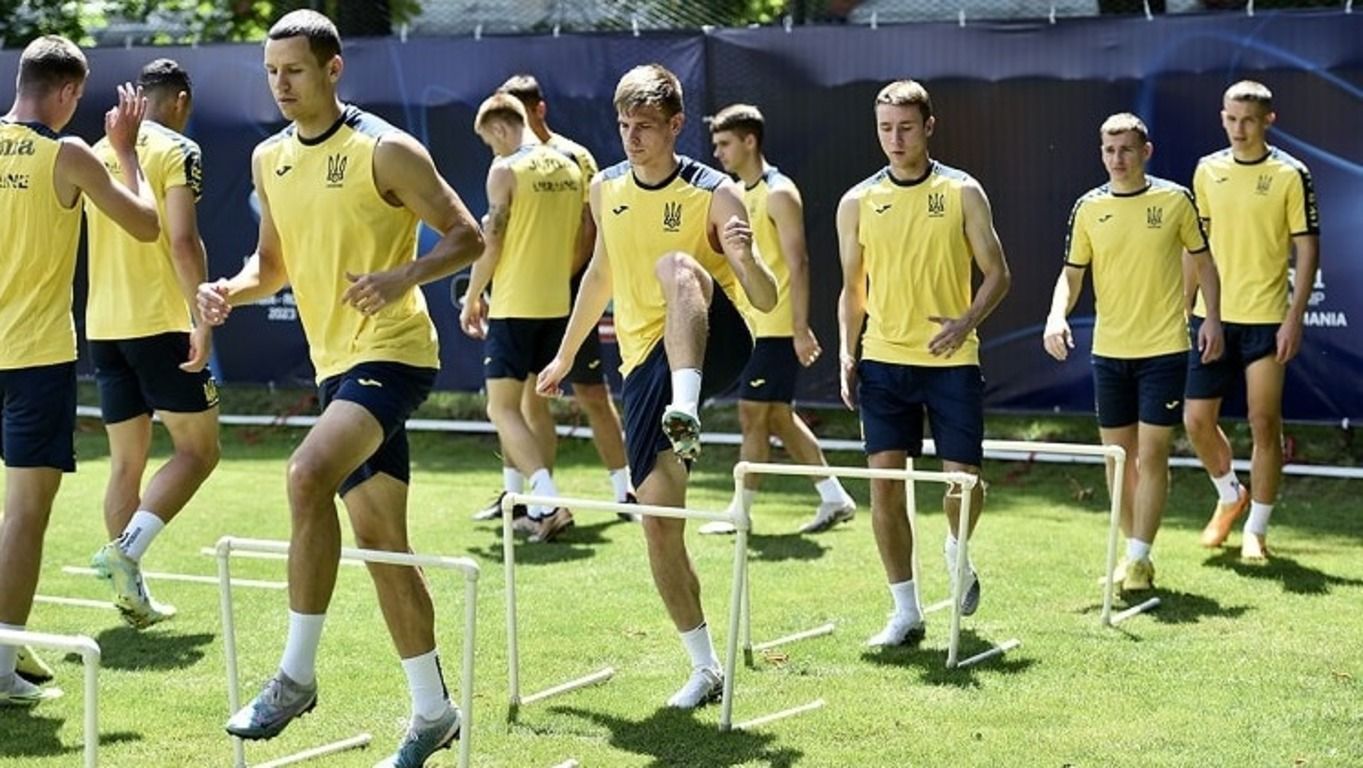 Молодежная сборная Украины Молодежная сборная Украины