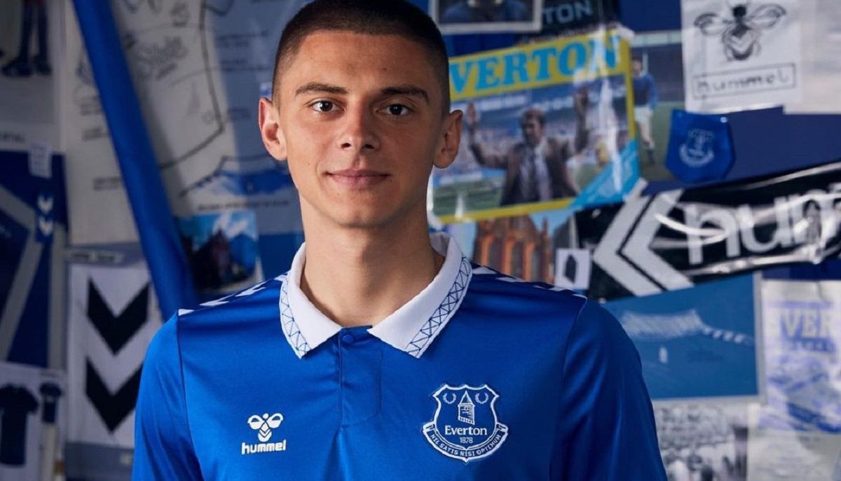 Кто из игроков Динамо может заиграть в АПЛ – мнение Виталия Миколенко Кто из игроков Динамо может заиграть в АПЛ – мнение Виталия Миколенко