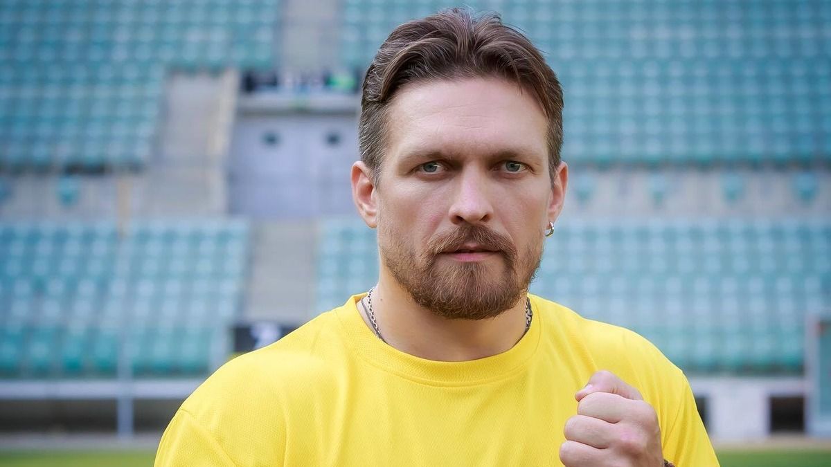 Френк Воррен назвав гонорар Олександра Усика за бій проти Тайсона Ф'юрі Френк Воррен назвав гонорар Олександра Усика за бій проти Тайсона Ф'юрі