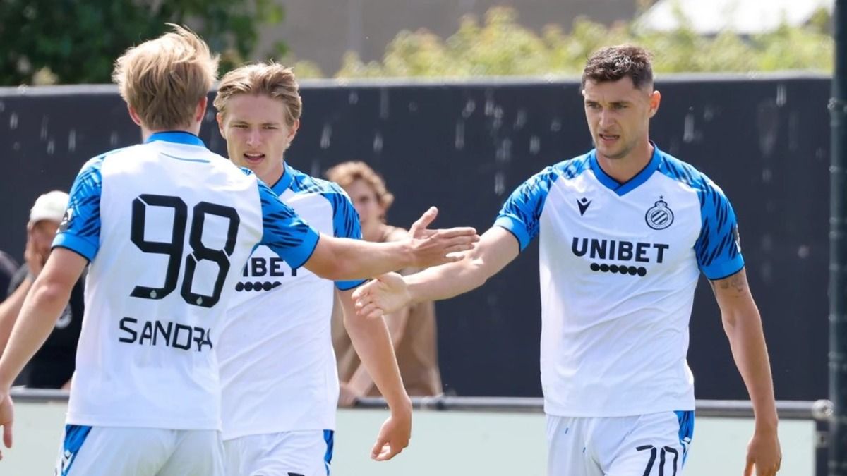 Роман Яремчук забив 6 голів за Брюгге в спарингу 19 липня 2023 року Роман Яремчук забив 6 голів за Брюгге в спарингу 19 липня 2023 року