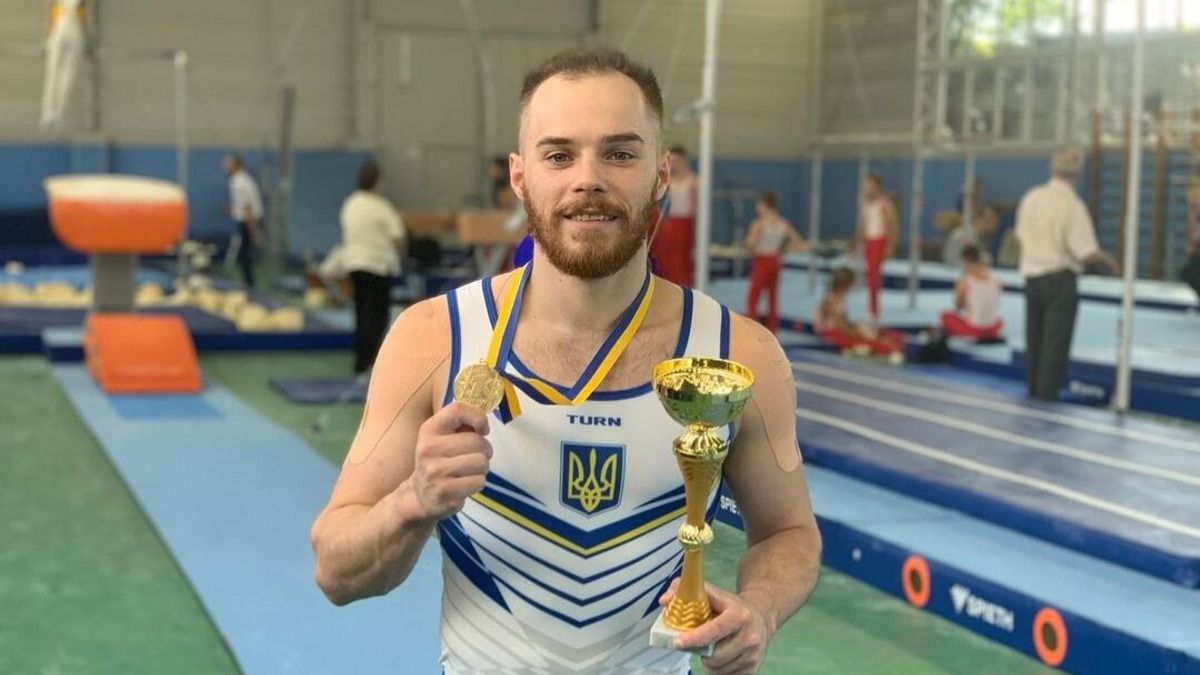 Олег Верняєв став амбасадором мовного курсу "Єдині" Олег Верняєв став амбасадором мовного курсу "Єдині"