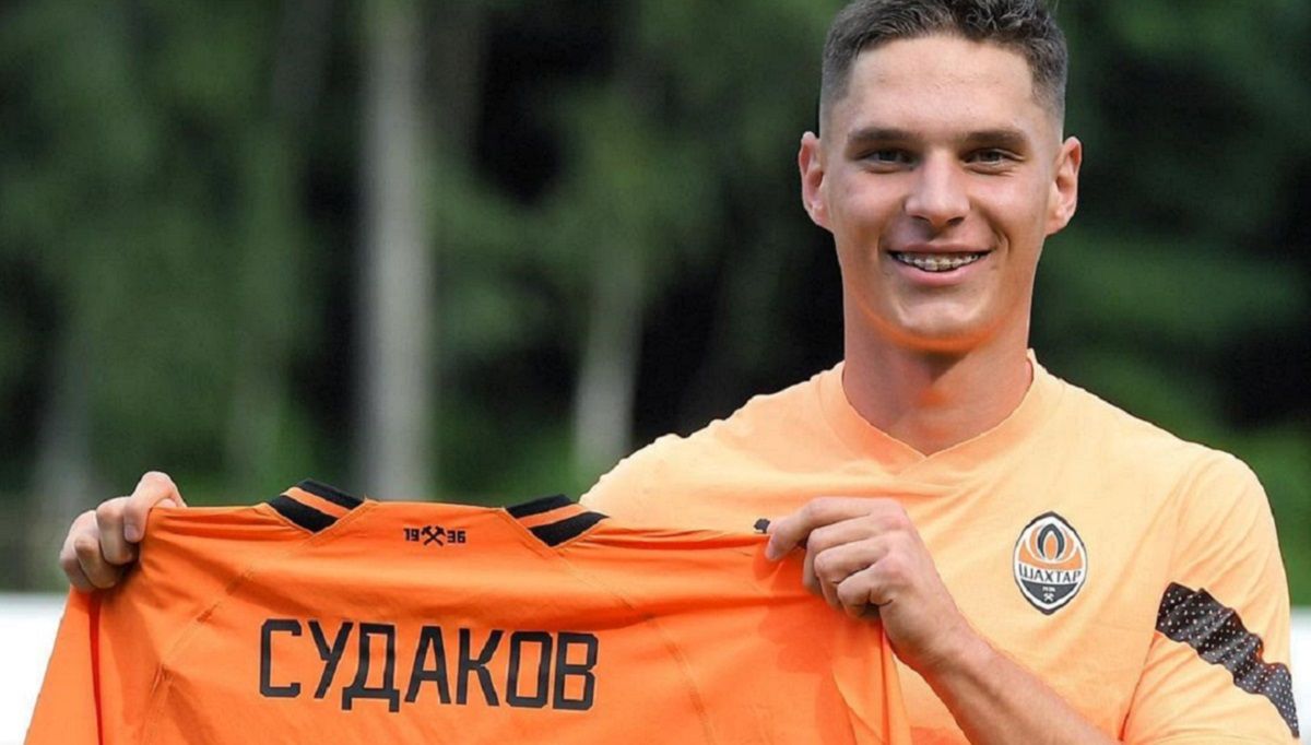 Судаков змінив ігровий номер у Шахтарі під яким грав Мудрик - відео Судаков змінив ігровий номер у Шахтарі під яким грав Мудрик - відео