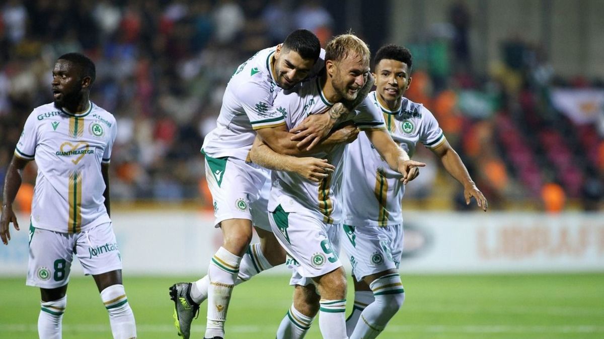 Роман Безус отличился хет-триком в матче Лиги конференций – видео голов Роман Безус отличился хет-триком в матче Лиги конференций – видео голов