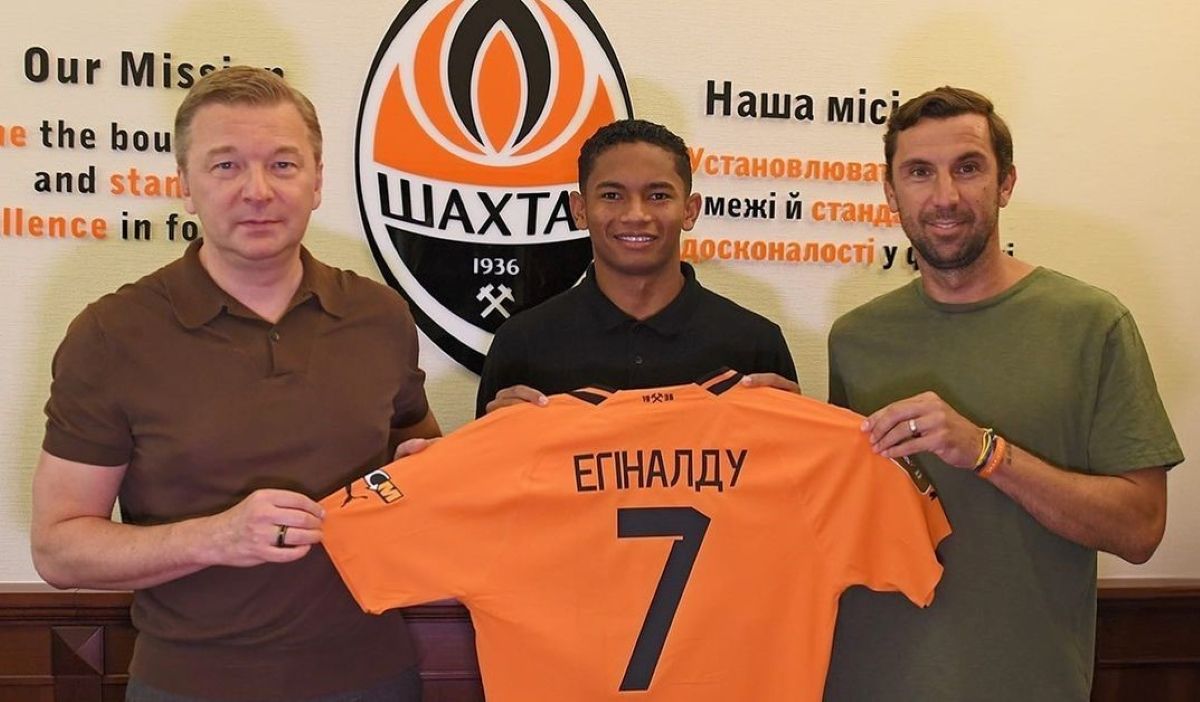 Палкін, Егіналдо та Срна Палкін, Егіналдо та Срна