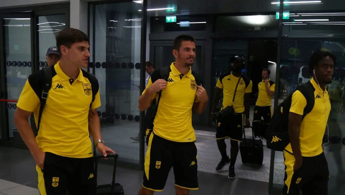 ФК Арис ФК Арис