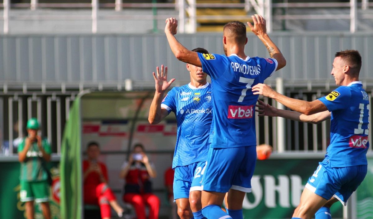 Оболонь – Динамо - як Ярмоленко забив свій 100-й гол в УПЛ - відео Оболонь – Динамо - як Ярмоленко забив свій 100-й гол в УПЛ - відео