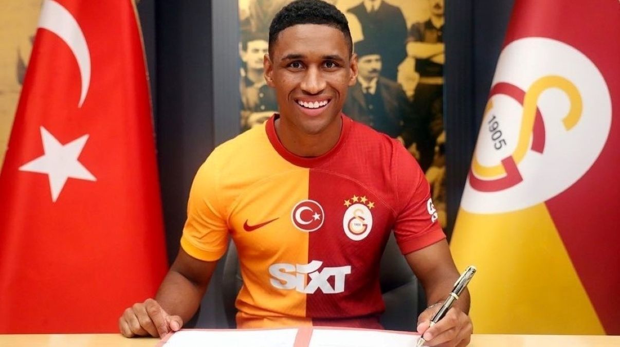 Тете підписав контракт із Галатасараєм Тете підписав контракт із Галатасараєм