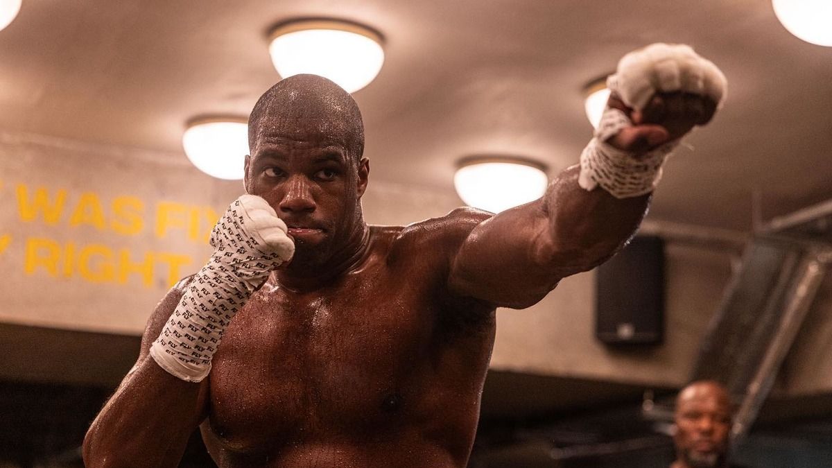 Бой 26 августа Усик – Дюбуа – британец сделал прогноз на поединок Бой 26 августа Усик – Дюбуа – британец сделал прогноз на поединок