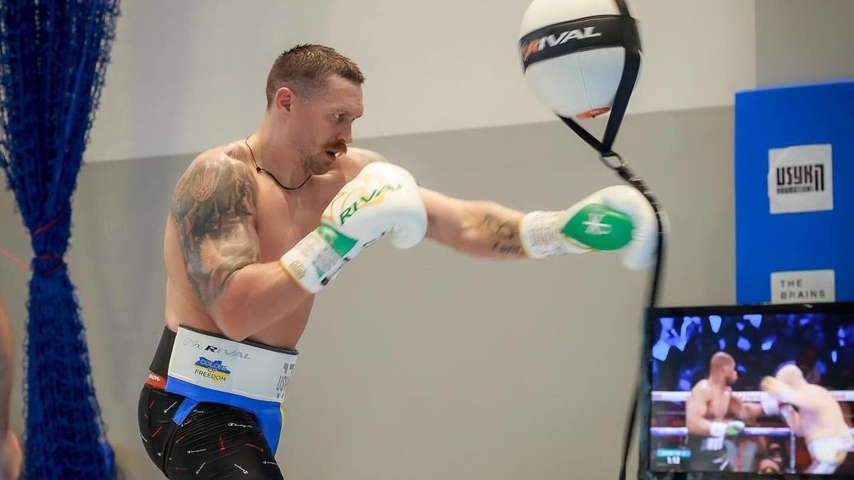 Бій Усик - Дюбуа - український боксер провів заключну спаринг-сесію – фото Бій Усик - Дюбуа - український боксер провів заключну спаринг-сесію – фото