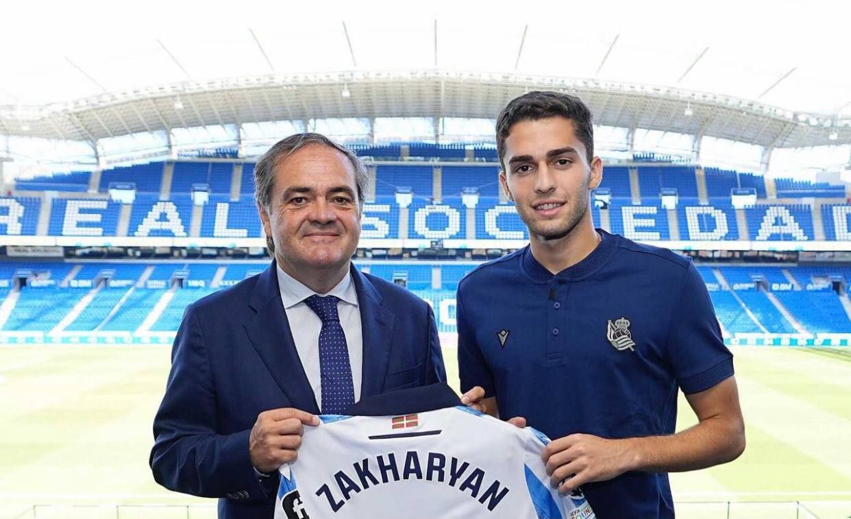 Арсен Захарян на представлені Арсен Захарян на представлені