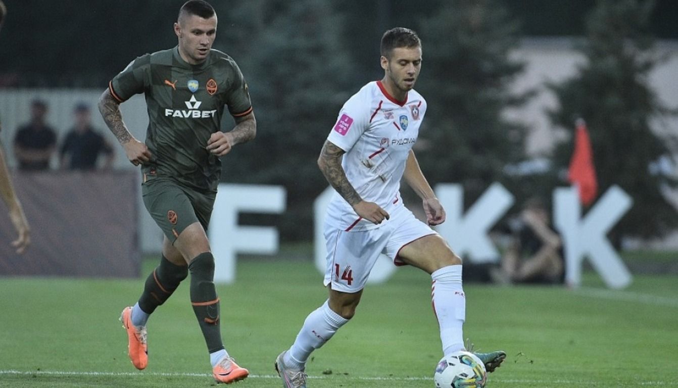 Кривбасс и Шахтер сыграли в сверхрезультативную ничью Кривбасс и Шахтер сыграли в сверхрезультативную ничью